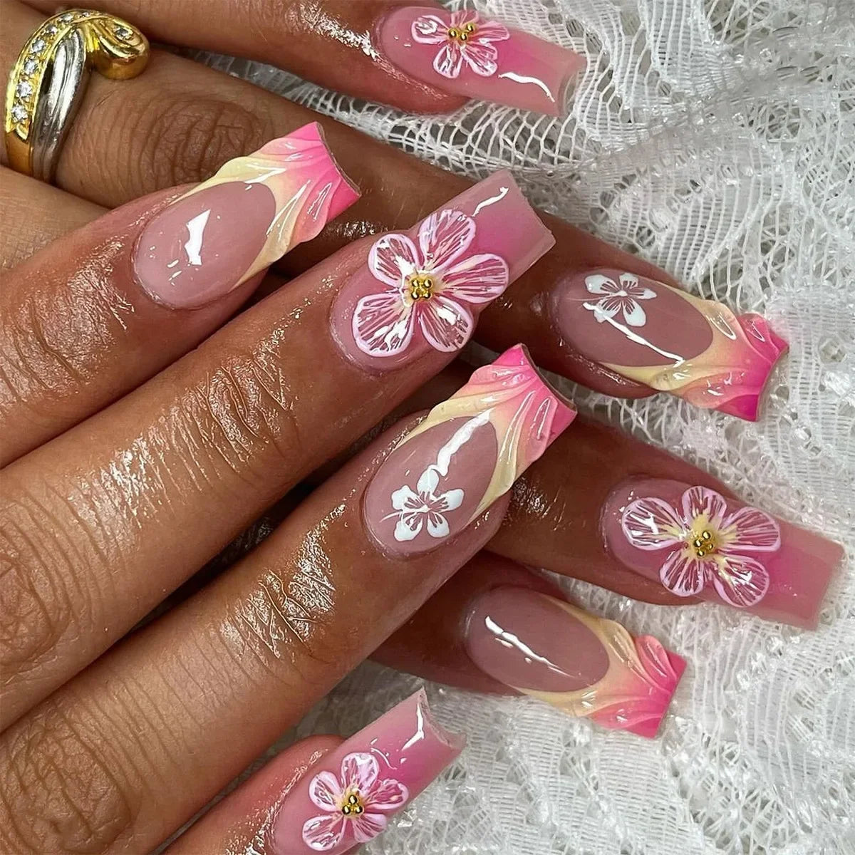 24Pcs Medium Square Pink Flowers Press on Nails