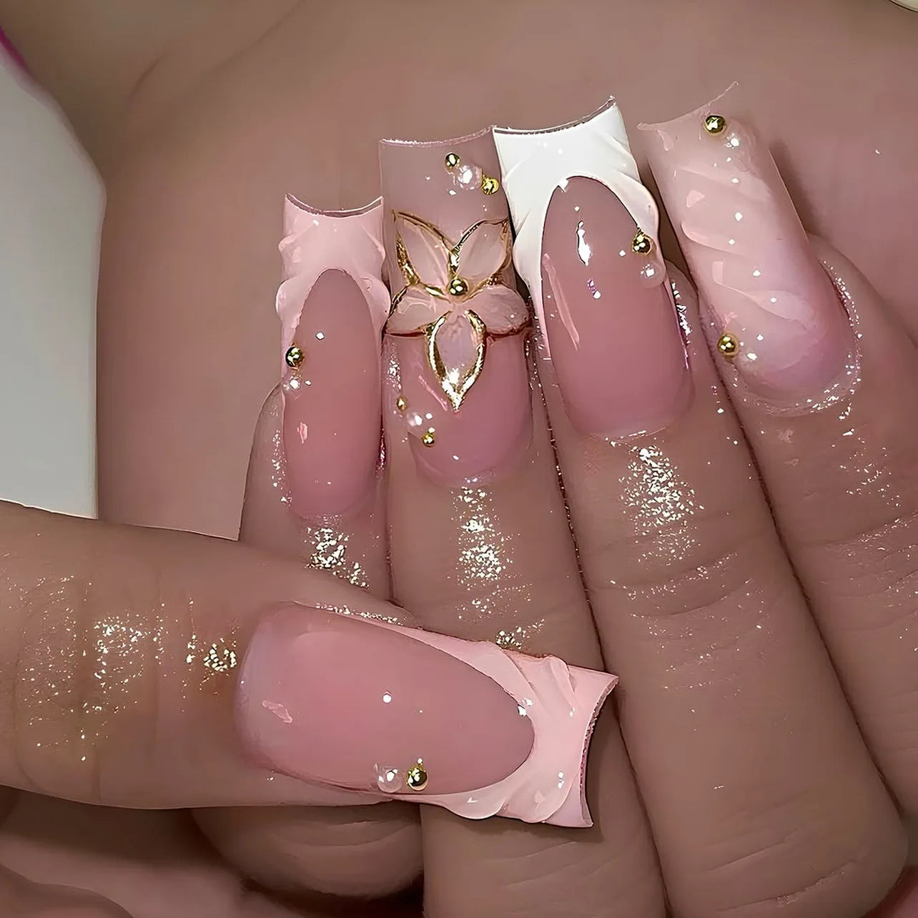24Pcs Medium Square Pink Flowers Press on Nails