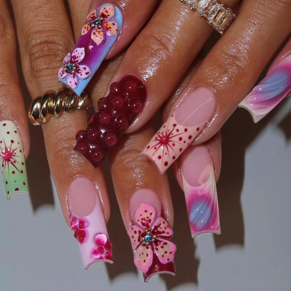 24Pcs Medium Square Pink Flowers Press on Nails